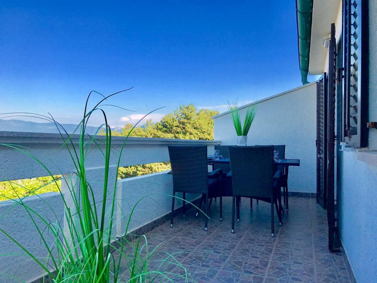 Apartmani Lisac Baška Buitenkant foto